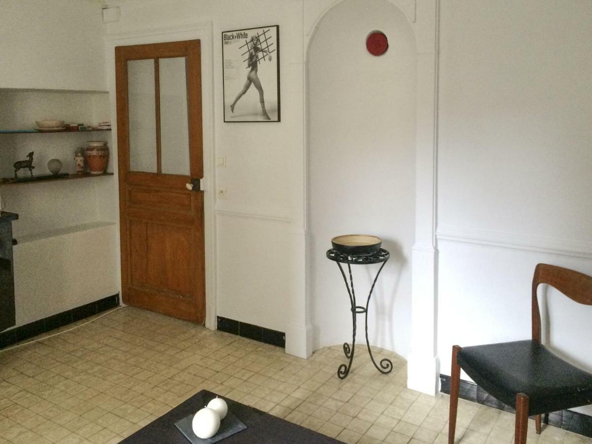 Villa Retro Arty House à Mesnay Extérieur photo